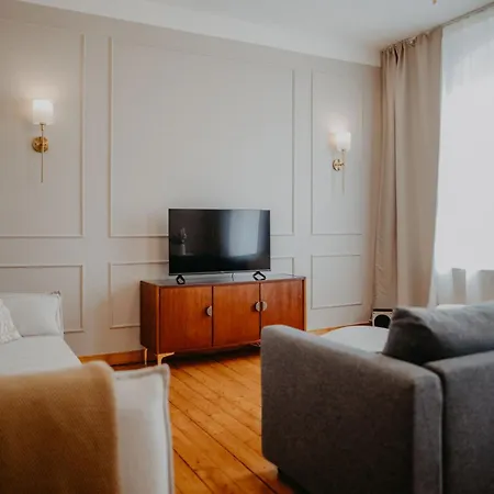 Zentrumsnah, Balkon, 2 Smart Tv, Schnelles Wifi Apartamento