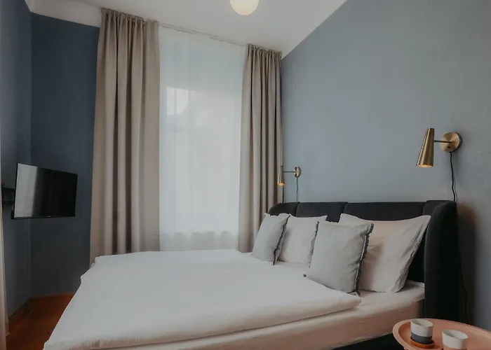 Zentrumsnah, Balkon, 2 Smart Tv, Schnelles Wifi * Dresden