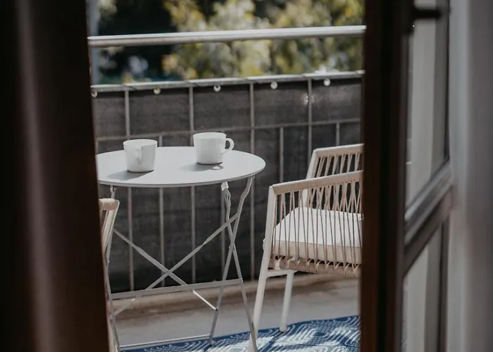 Zentrumsnah, Balkon, 2 Smart Tv, Schnelles Wifi دريسدن