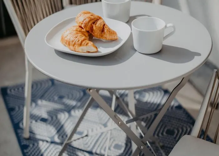 Zentrumsnah, Balkon, 2 Smart Tv, Schnelles Wifi شقة دريسدن