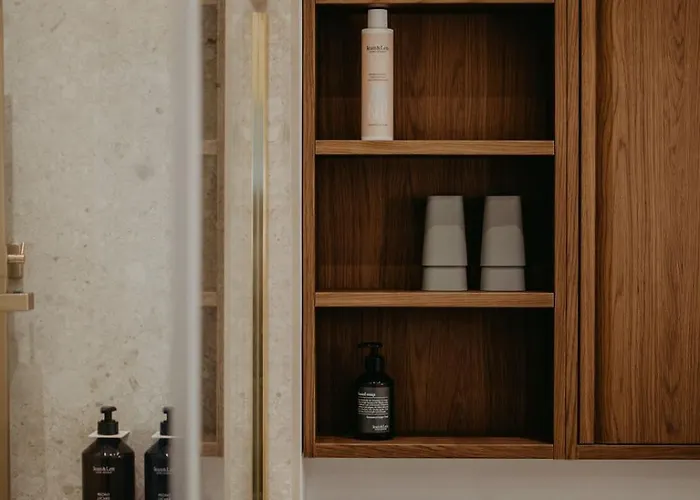 Zentrumsnah, Balkon, 2 Smart Tv, Schnelles Wifi شقة