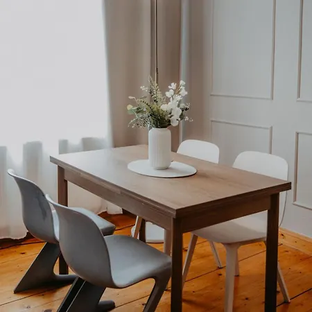 Zentrumsnah, Balkon, 2 Smart Tv, Schnelles Wifi Apartment *